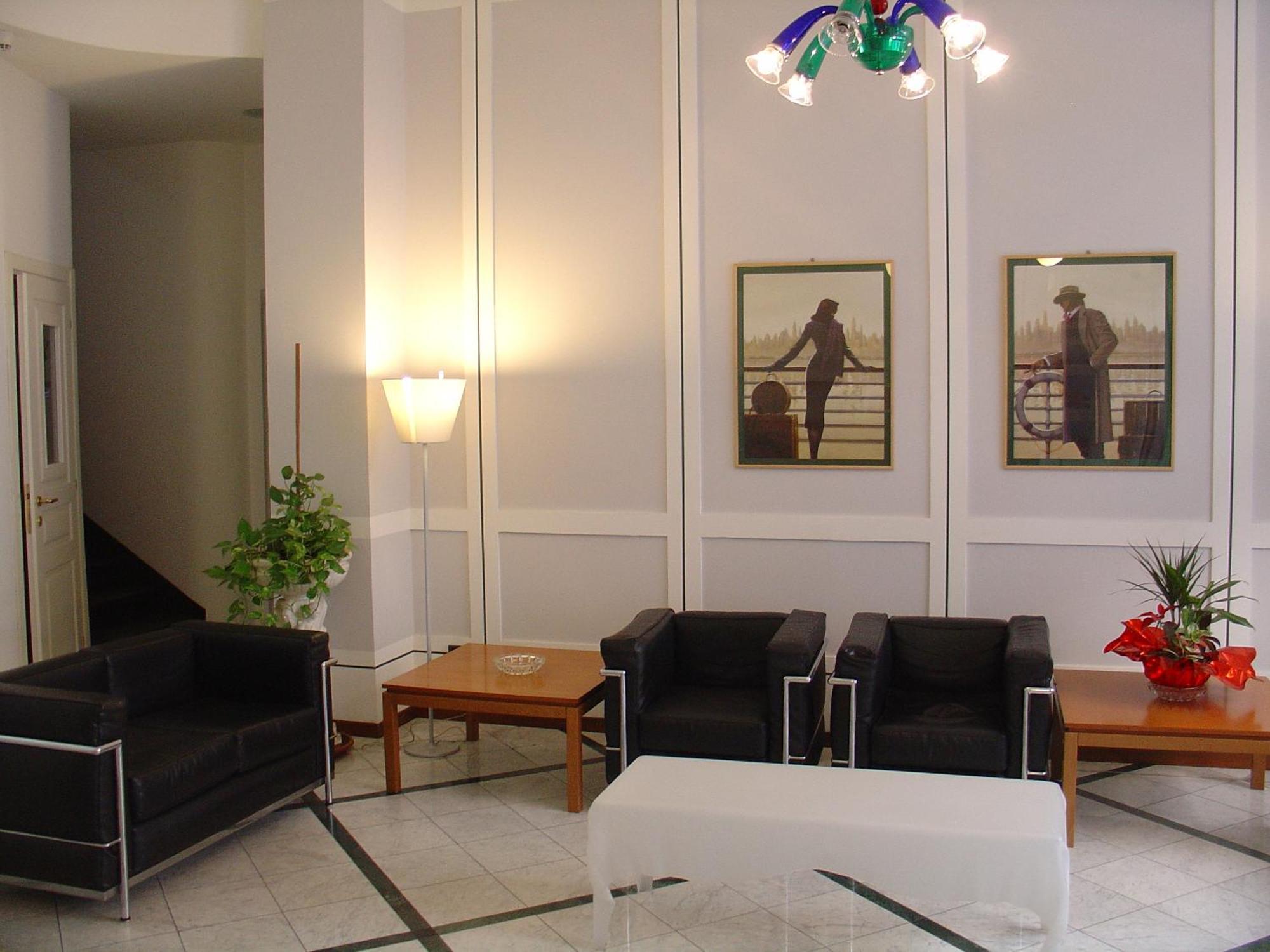 אלסנדריה Domus Hotel מראה חיצוני תמונה