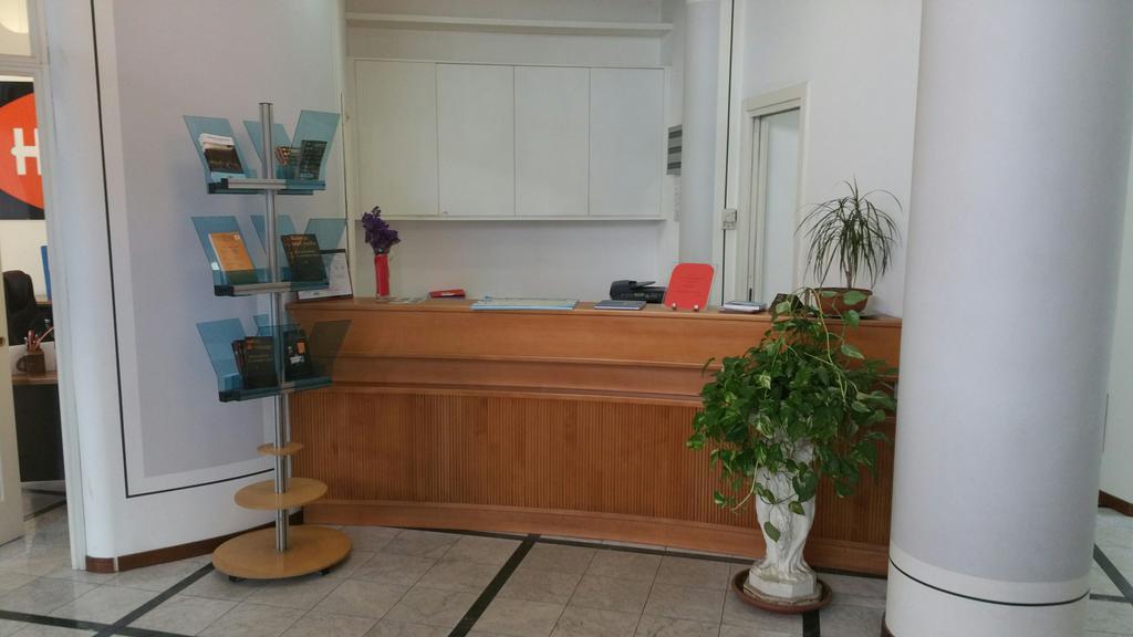 אלסנדריה Domus Hotel מראה חיצוני תמונה